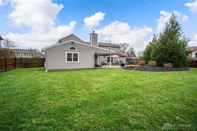 2551 Woodbluff Lane, Washington Twp, OH 45458