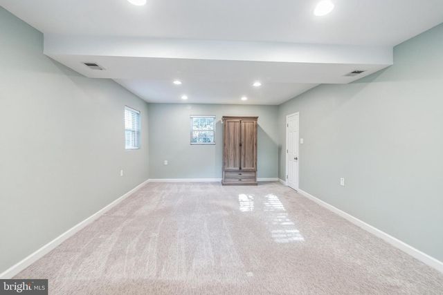 6704 BUTTERMERE LN, Bethesda, MD 20817