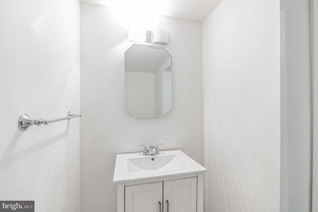 6704 BUTTERMERE LN, Bethesda, MD 20817