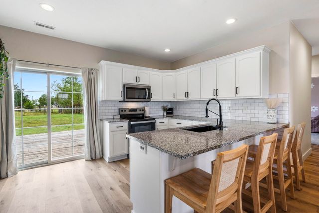 1981 Robinson Road, Clever, MO 65631