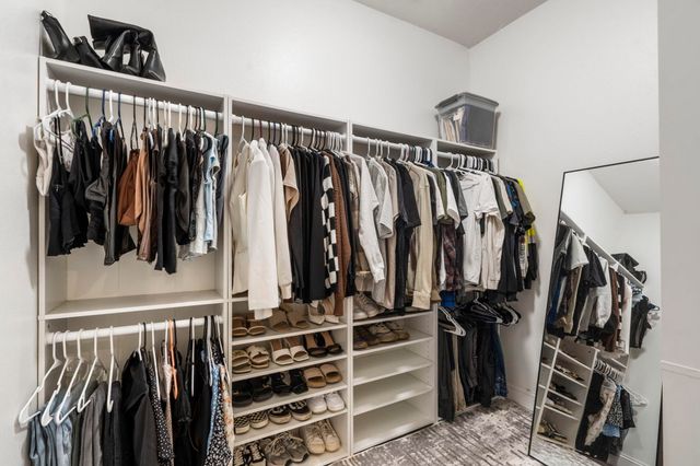 1981 Robinson Road, Clever, MO 65631