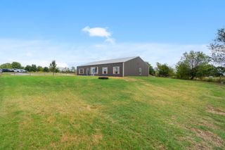 1981 Robinson Road, Clever, MO 65631