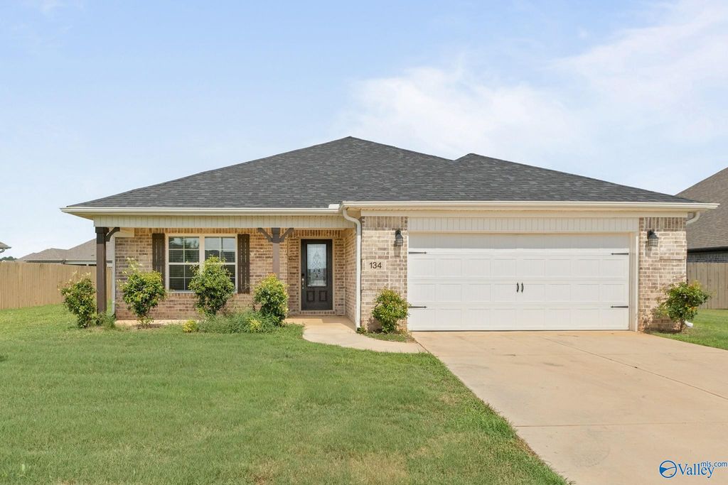 134 Wilcot Road, Meridianville, AL 35759