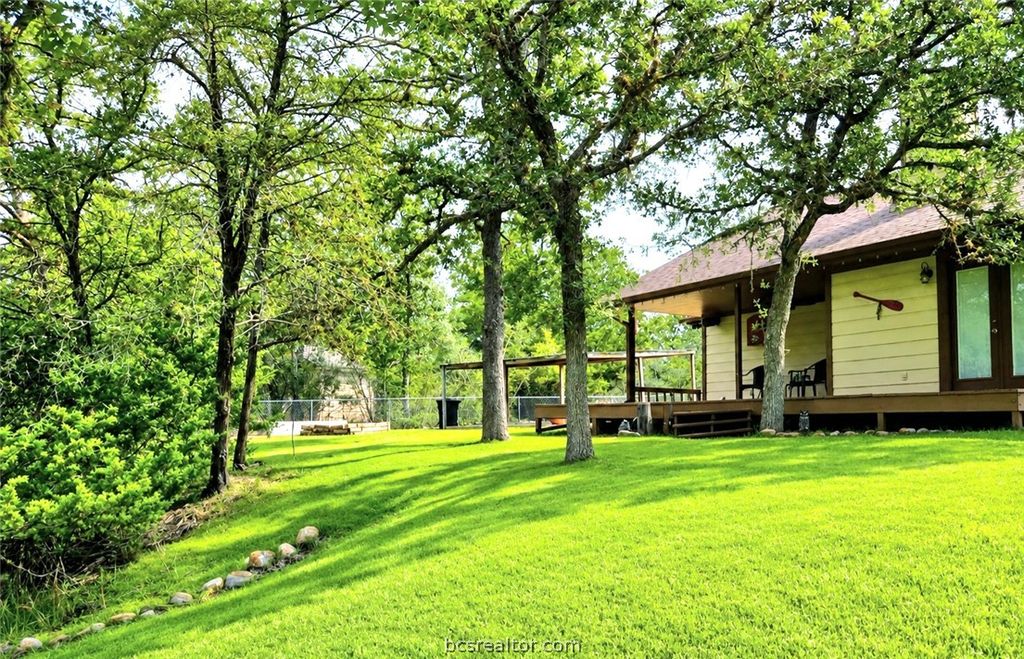 219 Ripple Creek Lane, Somerville, TX 77879 — photo 4