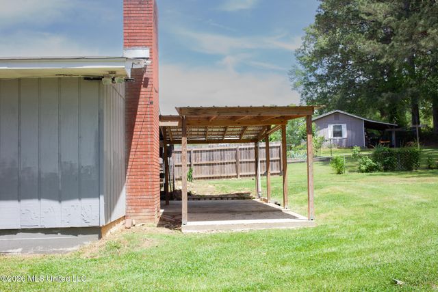 124 Ann Drive, Pearl, MS 39208