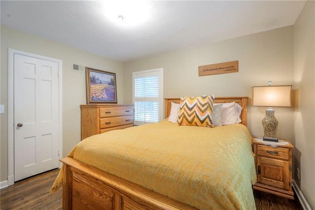 5401 Canterbury Road, Fairway, KS 66205