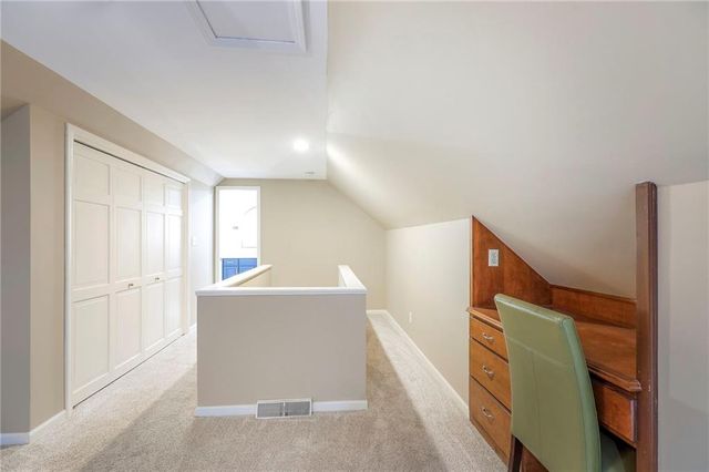 5401 Canterbury Road, Fairway, KS 66205