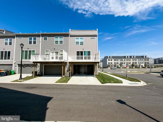 7720 PRESIDENTIAL PKWY, Upper Marlboro, MD 20774