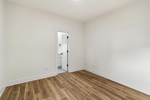 4661 Phlox Street B, Houston, TX 77051