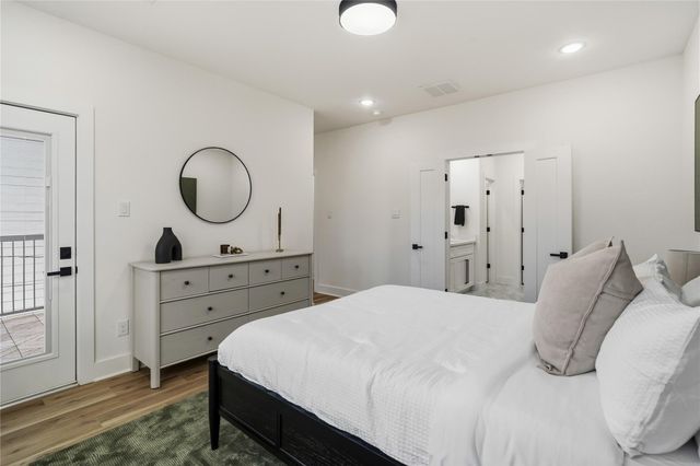 4661 Phlox Street B, Houston, TX 77051