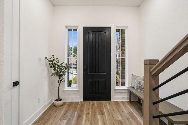 4661 Phlox Street B, Houston, TX 77051