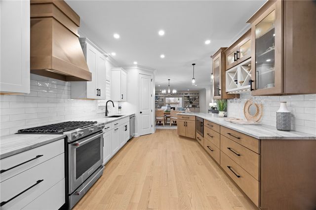 5 Saint Johnsville, Brighton, NY 14618