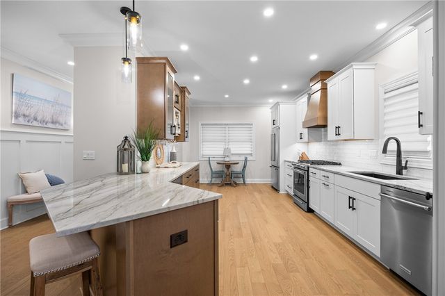 5 Saint Johnsville, Brighton, NY 14618