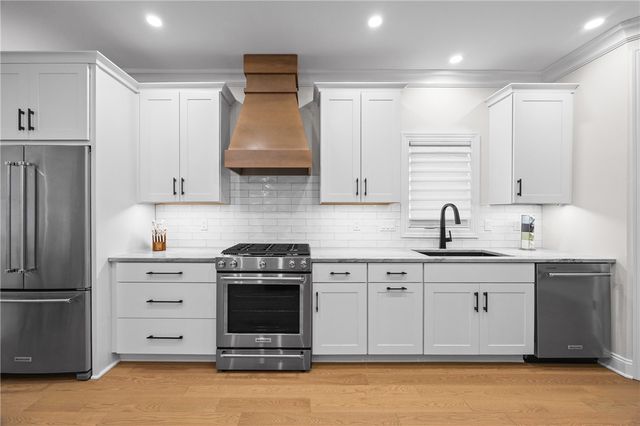 5 Saint Johnsville, Brighton, NY 14618