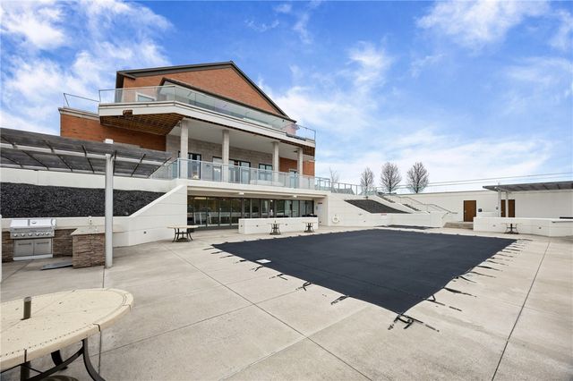 5 Saint Johnsville, Brighton, NY 14618