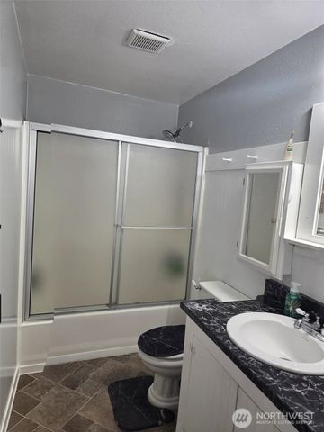 2000 E Highland Avenue, Mount Vernon, WA 98273