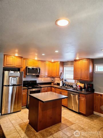 2000 E Highland Avenue, Mount Vernon, WA 98273