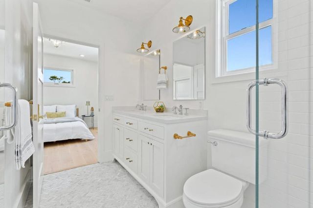 1411 Seabright Avenue, Santa Cruz, CA 95062