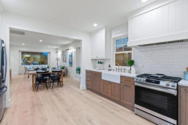 1411 Seabright Avenue, Santa Cruz, CA 95062