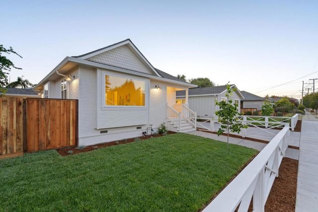 1411 Seabright Avenue, Santa Cruz, CA 95062