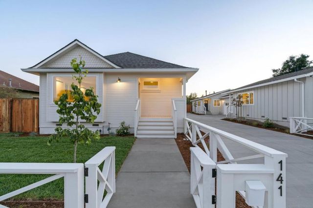 1411 Seabright Avenue, Santa Cruz, CA 95062