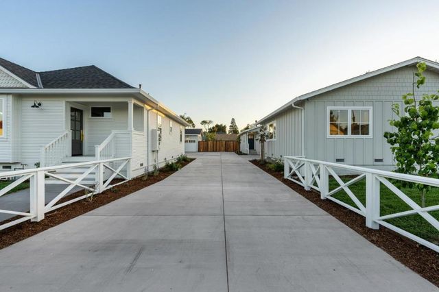 1411 Seabright Avenue, Santa Cruz, CA 95062