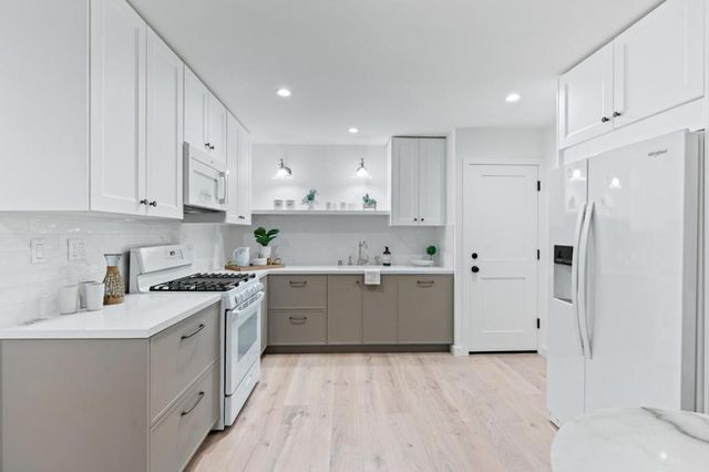 1411 Seabright Avenue, Santa Cruz, CA 95062