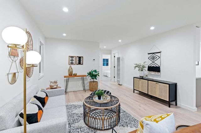 1411 Seabright Avenue, Santa Cruz, CA 95062