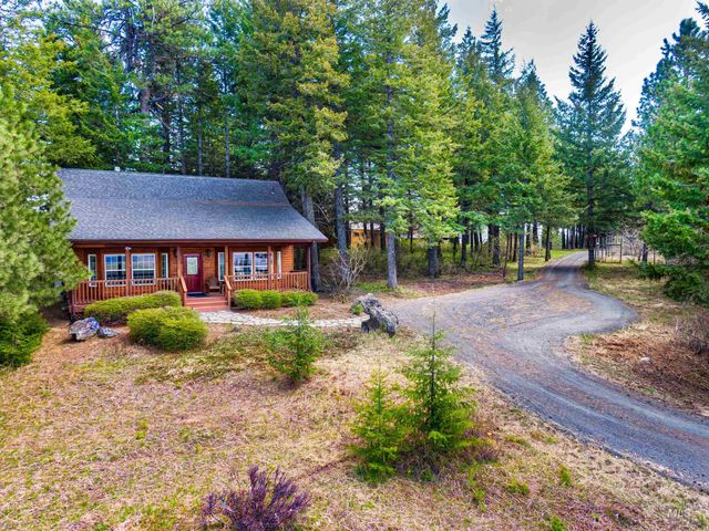 1100 Abbott Road, Viola, ID 83872