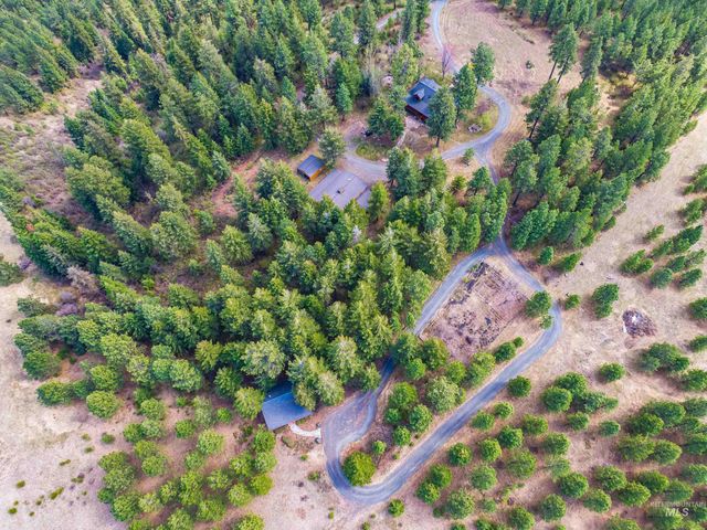1100 Abbott Road, Viola, ID 83872