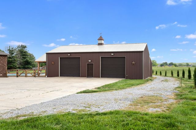 3457 Maxie Jones Rd, Springfield, TN 37172