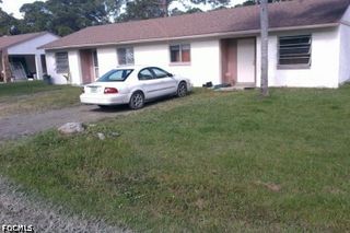 2027 Eloise CIR, North Fort Myers, FL 33917