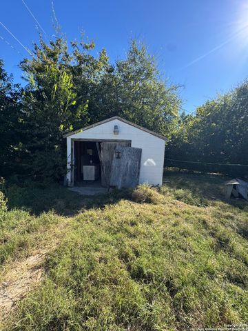 107 Kashmuir, San Antonio, TX 78223