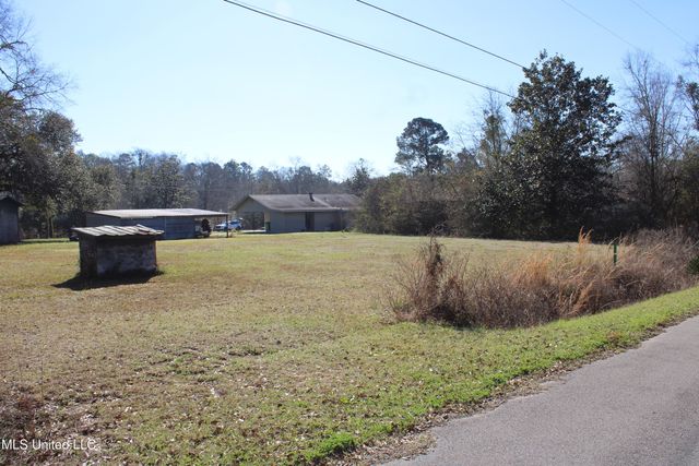 13321 Gwen Avenue, Gulfport, MS 39503