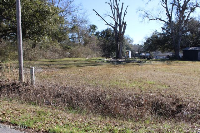 13321 Gwen Avenue, Gulfport, MS 39503