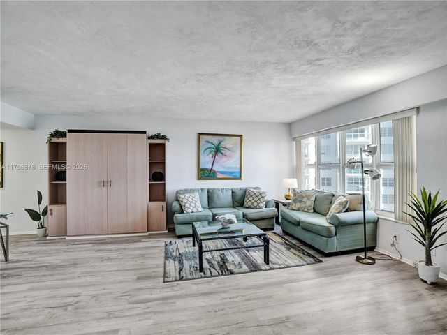 3700 Galt Ocean Drive 402, Fort Lauderdale, FL 33308