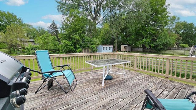 1150 Glendon Street N, Maplewood, MN 55119