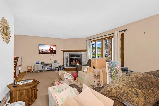 1150 Glendon Street N, Maplewood, MN 55119