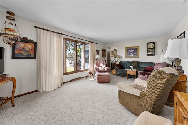 15155 E RYDER RD, Osseo, WI 54758