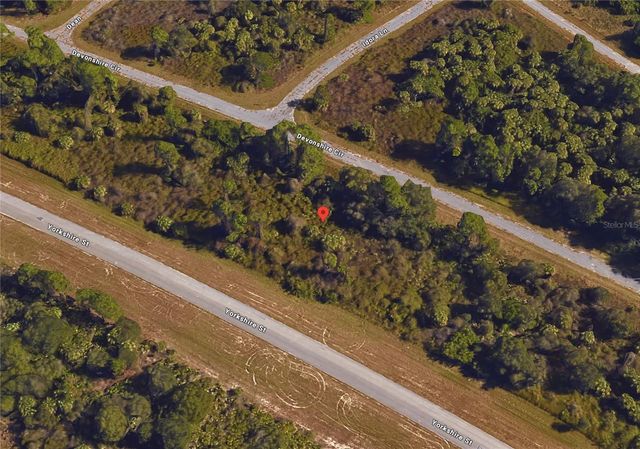 DEVONSHIRE CIRCLE, North Port, FL 34288