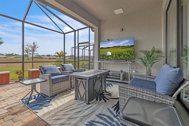 3032 Walnut Grove LN, Alva, FL 33920