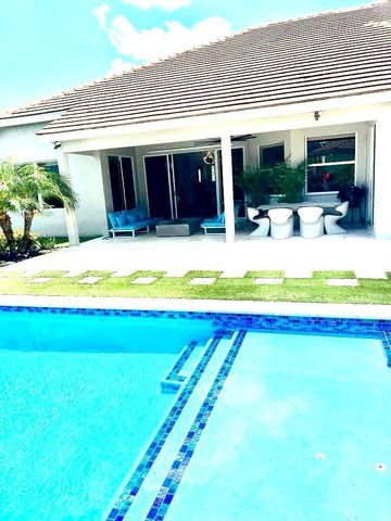 21510 Halstead Drive, Boca Raton, FL 33428
