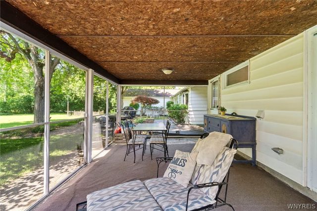 50 Maple Drive, Lancaster, NY 14026
