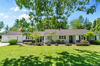 50 Maple Drive, Lancaster, NY 14026
