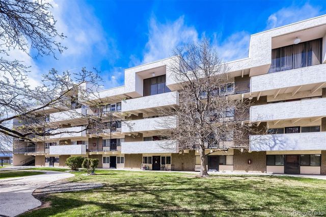 364 S Ironton Street 427, Aurora, CO 80012