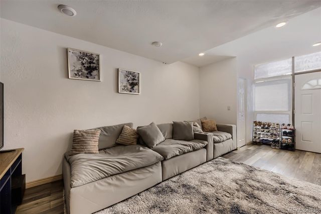 364 S Ironton Street 427, Aurora, CO 80012