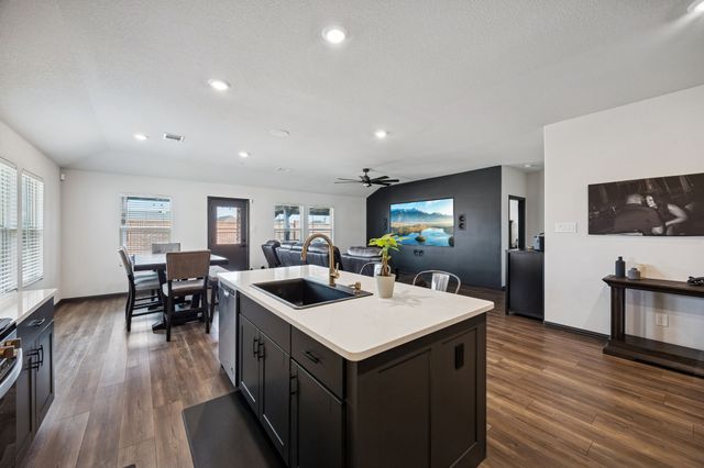 2128 Gill Star Drive, Haslet, TX 76052