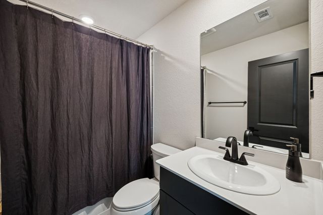 2128 Gill Star Drive, Haslet, TX 76052