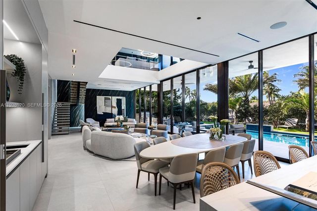 13000 N Bayshore Dr, North Miami, FL 33181