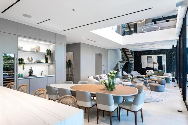 13000 N Bayshore Dr, North Miami, FL 33181